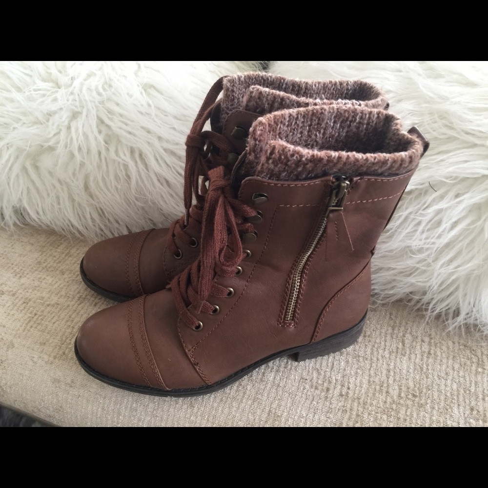 Brown Ankle Sock Top Combat boots so 8